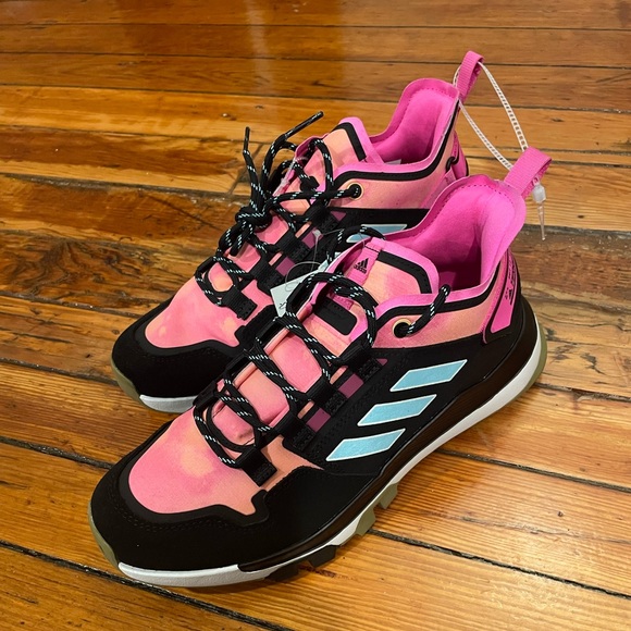 NWT Adidas Terrex sneakers - Picture 5 of 8